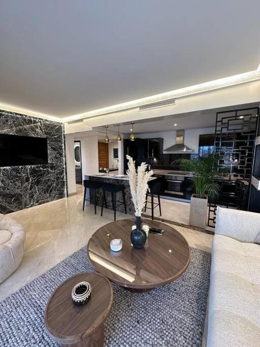 Centre Zara 2br Appartement
